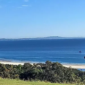 Resort Pandanus Palms Point Lookout
