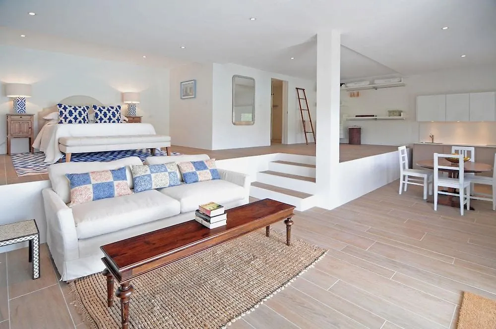 Resort Laluna Boutique Hotel & Villas The Lime