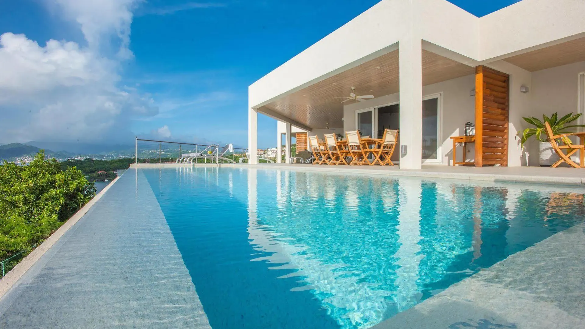 Laluna Boutique Hotel & Villas The Lime Resort